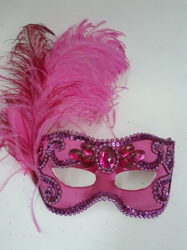 MASCARA JULIETA PINK PLUMAS LUXO FESTA VENEZIANA