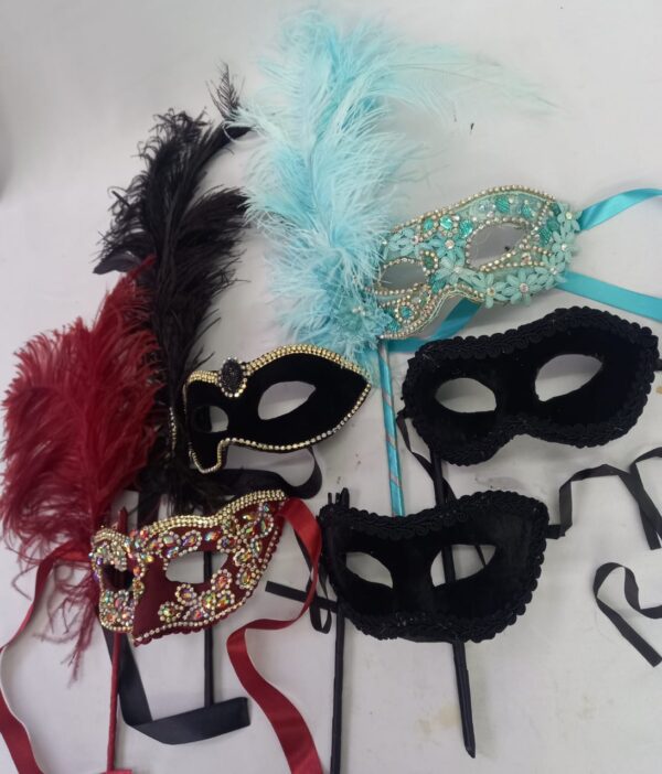 KIT TEREZA 5 MASCARAS COM HASTE FESTA LUXO - Imagem 3