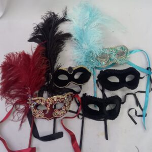 KIT TEREZA 5 MASCARAS COM HASTE FESTA LUXO