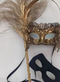 Mascara Romeu e Colombina Veneza Haste Plumas Festa