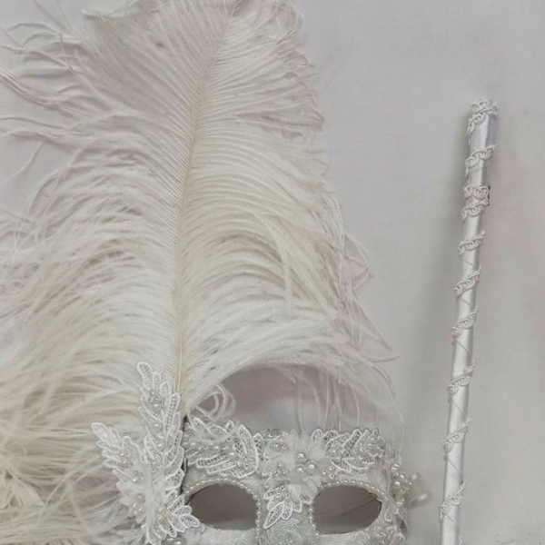 Mascara Colombina Branca Haste Plumas Luxo Festa - Imagem 3