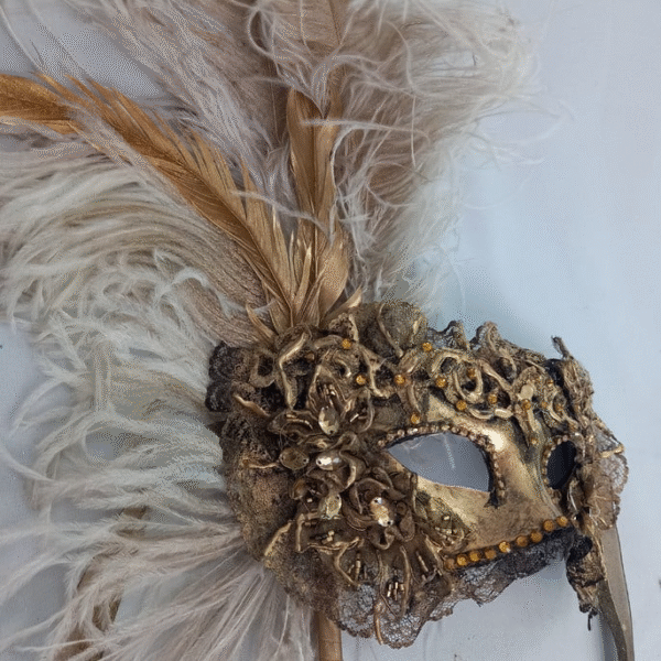 Kit 2 Máscaras Venezianas Luxo Baile Haste Plumas Removível - Imagem 3