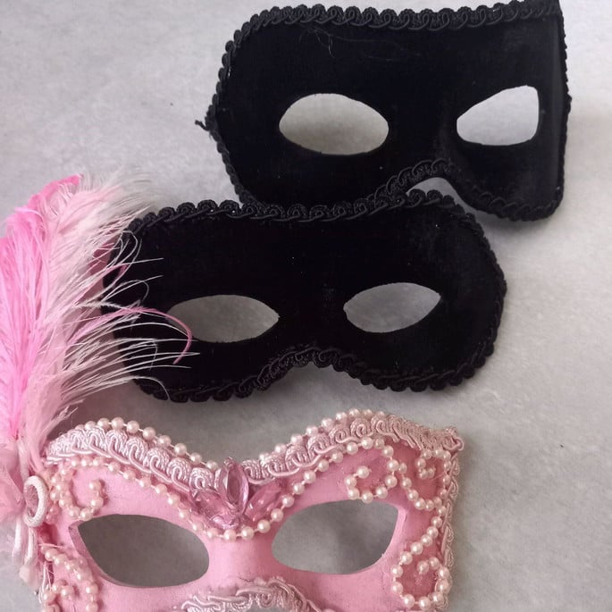 kit-3-mascaras-baile-luxo-mascar