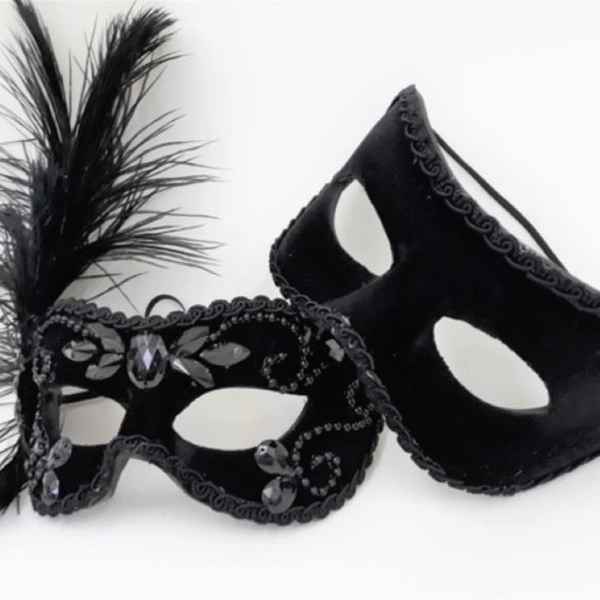 Máscaras Casal Romeu e Julieta Black Festa Luxo - Imagem 2