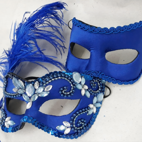 Máscara Casal Amantes Azul Luxo Festa Baile Plumas - Imagem 2