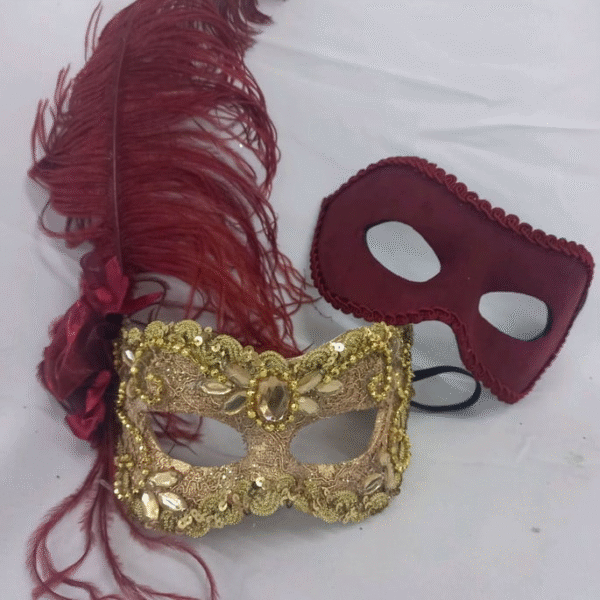 Máscara Casal Amantes Dourada Marsala Festa Luxo - Imagem 2