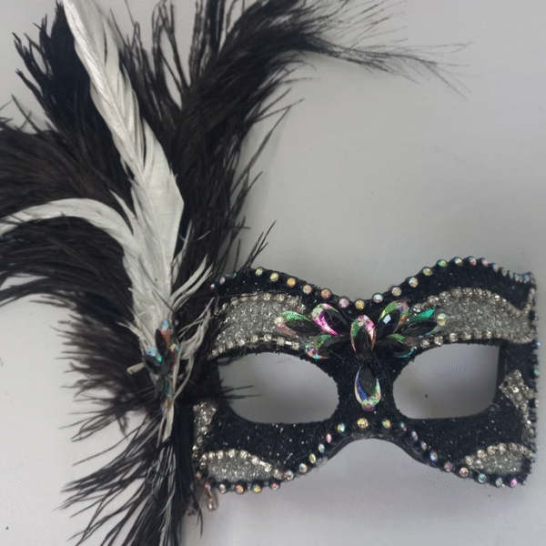 Máscara Fly Feminina Luxo Festa Preta Prata - Imagem 4