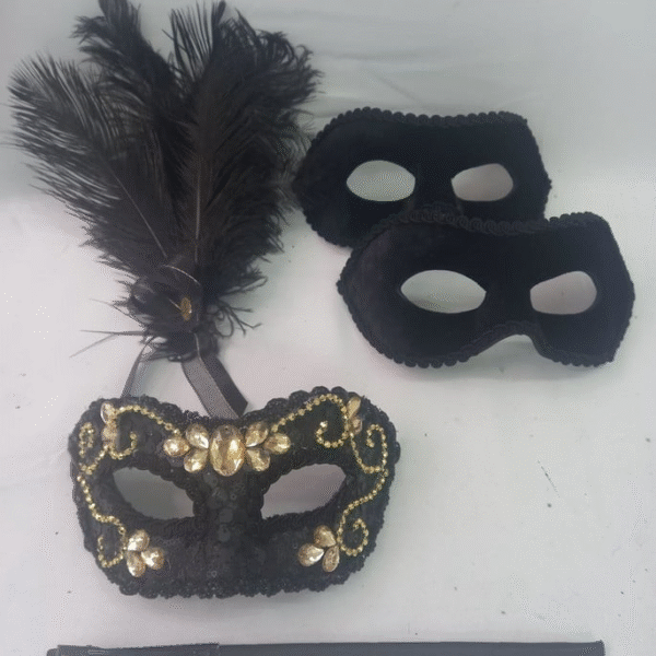 Máscaras 1 Colombina 2 Romeu Preto Dou Luxo Festa - Imagem 2