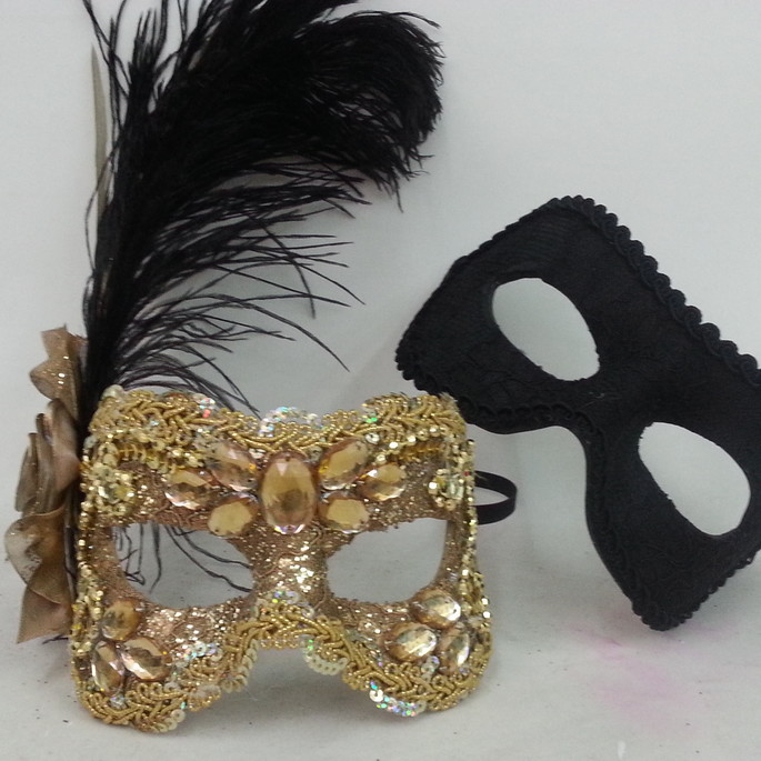 mascaras-casal-julieta-e-romeu-d