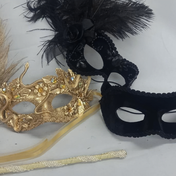 Máscaras Casal Romeu Julieta Black e Colombina Dou Cobra Has - Imagem 4