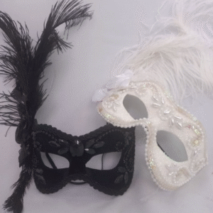 Máscaras Julieta preta e branca festa luxo