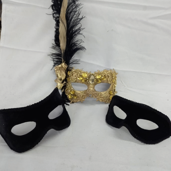 Máscaras kit Julieta e Romeu adulto e infantil luxo festa - Imagem 4