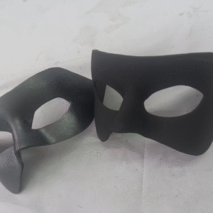 Máscaras TEZEU 1 cinza 1 preta festa